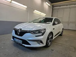 Weiß Gebraucht 2016 Renault Mégane III GT Limousine | 16.200 € (Etwas zu teuer)