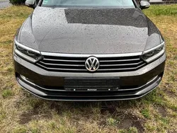 Braun Gebraucht 2015 VW Passat Comfortline Kombi | 13.000 € (Fairer Preis)