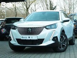 Weiß Gebraucht 2021 Peugeot e-2008 Active SUV | 16.980 € (Fairer Preis)