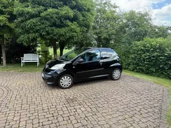 Schwarz Gebraucht 2009 Peugeot 107 Filou Kleinwagen | 1.990 € (Fairer Preis)
