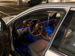 Grau Gebraucht 2003 Mercedes C180 Limousine | 4.200 €