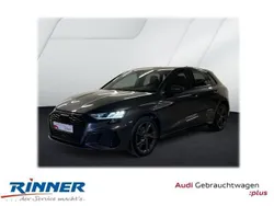 Grau Gebraucht 2022 Audi A3 Sportback e-tron Sport Limousine | 25.730 € (Etwas zu teuer)