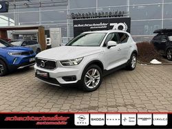 Silber Gebraucht 2021 Volvo XC40 Inscription SUV | 28.490 € (Guter Preis)