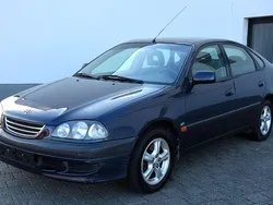 Blau Gebraucht 2000 Toyota Avensis Limousine | 2.480 € (Guter Preis)