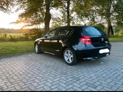 Schwarz Gebraucht 2010 BMW 116 Kleinwagen | 4.300 € (Etwas zu teuer)