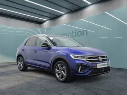 Blau Gebraucht 2024 VW T-Roc IQ Drive SUV | 30.099 € (Guter Preis)