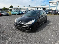 Schwarz Gebraucht 2010 Peugeot 206+ Kleinwagen | 1.890 €