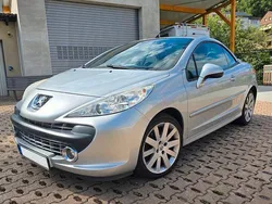 Silber Gebraucht 2009 Peugeot 207 CC Sport Cabrio | 4.450 € (Fairer Preis)