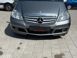 Grau Gebraucht 2011 Mercedes A180 Avantgarde Kleinwagen | 4.950 € (Fairer Preis)