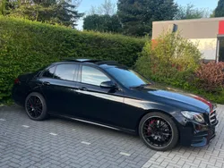 Schwarz Gebraucht 2016 Mercedes E350 AMG line Limousine | 26.900 €