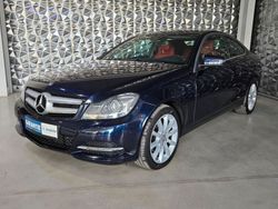 Blau Gebraucht 2015 Mercedes C250 Coupé | 15.790 €