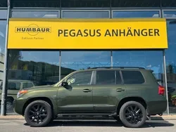 Grün Gebraucht 2013 Toyota Land Cruiser Executive SUV | 52.999 € (Etwas zu teuer)