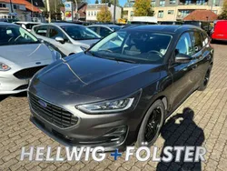 Magneticgrau (metallic) Neu 2024 Ford Focus Titanium Kombi | 26.890 € (Guter Preis)