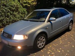 Blau Gebraucht 2003 Audi A4 Limousine | 1.550 € (Guter Preis)
