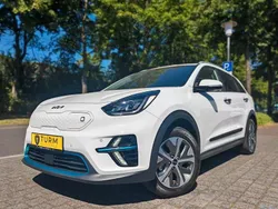 Weiß Gebraucht 2022 Kia e-Niro 2 SUV | 23.444 € (Guter Preis)