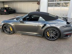 Grau Gebraucht 2021 Porsche 992 Cabrio | 219.992 € (Fairer Preis)