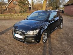 Schwarz Gebraucht 2011 Audi A1 S-Line Kleinwagen | 6.500 € (Fairer Preis)
