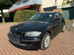Schwarz Gebraucht 2009 BMW 116 Kleinwagen | 2.400 €