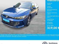 Blau Gebraucht 2024 VW Passat Elegance Kombi | 42.446 € (Superpreis)