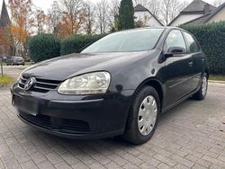 Schwarz Gebraucht 2005 VW Golf V Limousine | 3.290 € (Guter Preis)