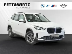Alpinweiss Gebraucht 2024 BMW X1 Efficient Dynamics SUV | 37.200 € (Guter Preis)