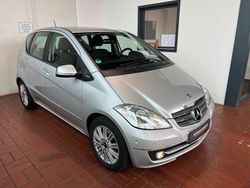 Silber Gebraucht 2011 Mercedes A160 Kleinwagen | 5.490 € (Fairer Preis)