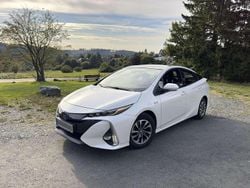 Weiß Gebraucht 2020 Toyota Prius Plug-in Hybrid Comfort Kleinwagen | 20.000 € (Guter Preis)