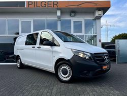 Weiß Gebraucht 2018 Mercedes Vito Van / Kleinbus | 20.490 € (Teuer)