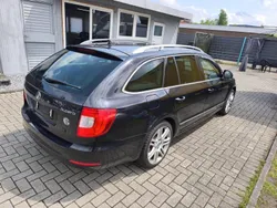 Schwarz Gebraucht 2013 Skoda Superb Kombi | 6.500 € (Etwas zu teuer)