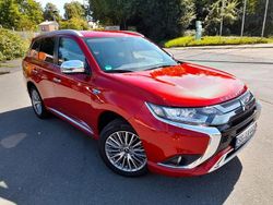 Rot Gebraucht 2021 Mitsubishi Outlander P-HEV Basis SUV | 22.999 € (Guter Preis)