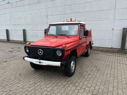 Rot Gebraucht 1988 Mercedes G230 SUV | 26.180 €