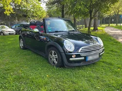 Schwarz Gebraucht 2006 Mini Cooper Cabriolet Cabrio | 3.499 € (Guter Preis)