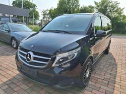 Schwarz Gebraucht 2018 Mercedes V250 Van / Kleinbus | 36.500 € (Guter Preis)