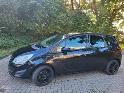 Schwarz Gebraucht 2012 Opel Meriva Van / Kleinbus | 3.600 € (Guter Preis)