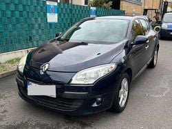 Blau Gebraucht 2009 Renault Mégane III Limousine | 3.600 € (Guter Preis)