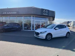 Weiß Gebraucht 2023 Mazda 2 Exclusive Kleinwagen | 15.990 € (Guter Preis)