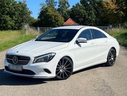 Weiß Gebraucht 2018 Mercedes CLA200 Coupé | 18.650 € (Fairer Preis)