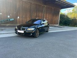 Schwarz Gebraucht 2009 BMW 320 Sport Line Kombi | 8.250 € (Teuer)