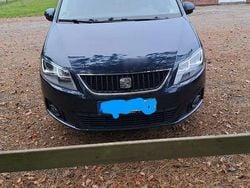 Blau Gebraucht 2012 Seat Alhambra Van / Kleinbus | 7.250 € (Fairer Preis)