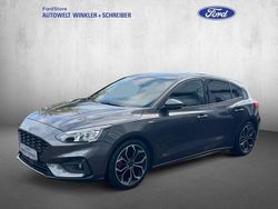 Magneticgrau metallic Gebraucht 2021 Ford Focus ST-Line X Limousine | 19.490 € (Fairer Preis)