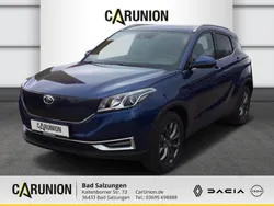 Blaublue Neu 2025 DFSK Seres 3 Limousine | 30.990 € (Etwas zu teuer)