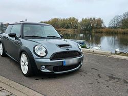 Silber Gebraucht 2007 Mini Cooper S Coupé Coupé | 6.500 €