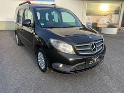 Dravitschwarz metallic Gebraucht 2015 Mercedes Citan 111 Edition Kombi | 11.449 € (Guter Preis)