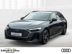 Grau Neu 2025 Audi A5 Ambiente Coupé | 87.090 €