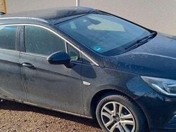 Schwarz Gebraucht 2016 Opel Astra Active Kombi | 7.000 € (Fairer Preis)