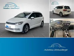Weiß Gebraucht 2024 VW Touran Comfortline Van / Kleinbus | 28.890 € (Guter Preis)