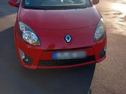Rot Gebraucht 2009 Renault Twingo Expression Kleinwagen | 2.980 € (Etwas zu teuer)