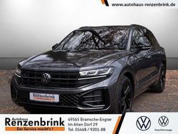 Siliziumgrau metallic Gebraucht 2025 VW Touareg Style SUV | 106.990 €
