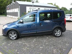 Blau Gebraucht 2018 Dacia Dokker Stepway Van | 6.450 € (Guter Preis)
