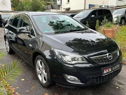Schwarz Gebraucht 2011 Opel Astra Sport Kombi | 3.300 € (Guter Preis)